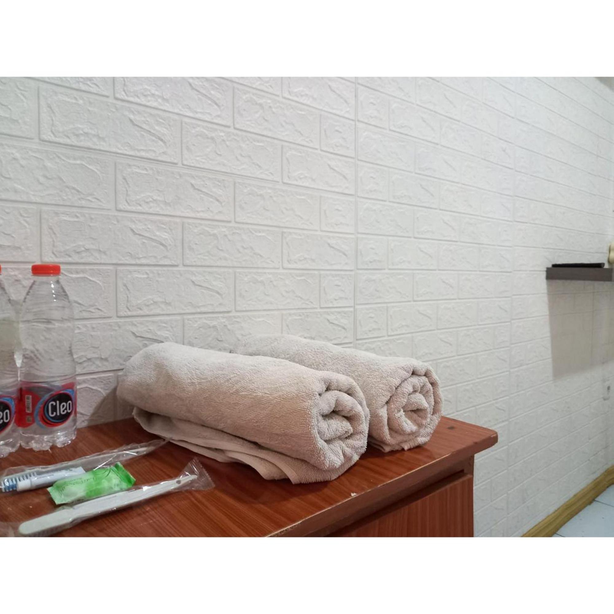 Reddoorz At Luxury Homestay Near Kantor Regional II Bkn Surabaya 诗都阿佐 外观 照片