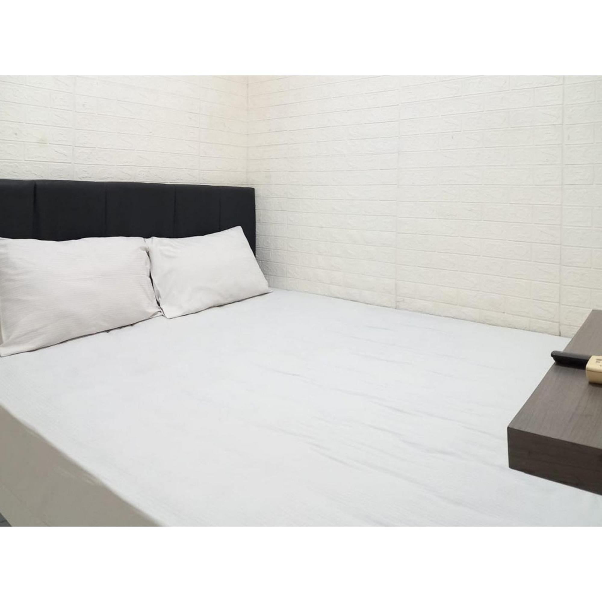 Reddoorz At Luxury Homestay Near Kantor Regional II Bkn Surabaya 诗都阿佐 外观 照片
