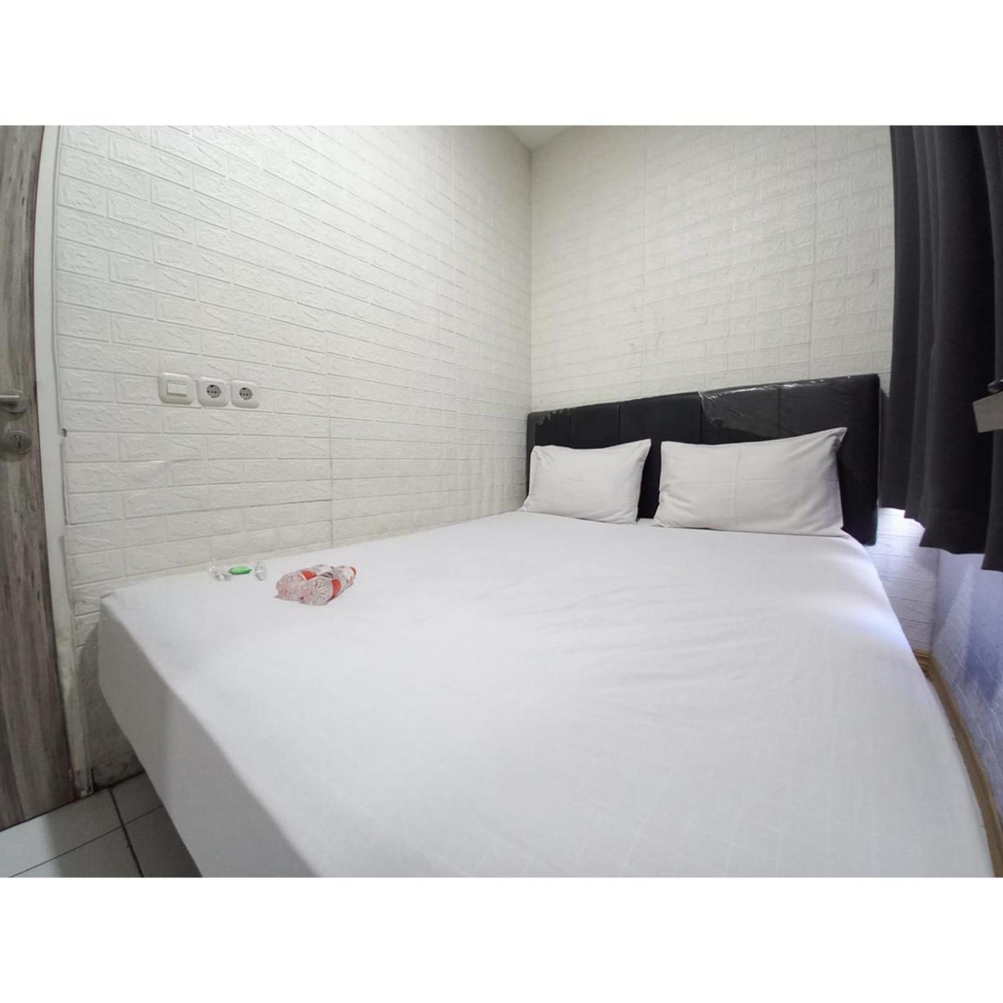 Reddoorz At Luxury Homestay Near Kantor Regional II Bkn Surabaya 诗都阿佐 外观 照片