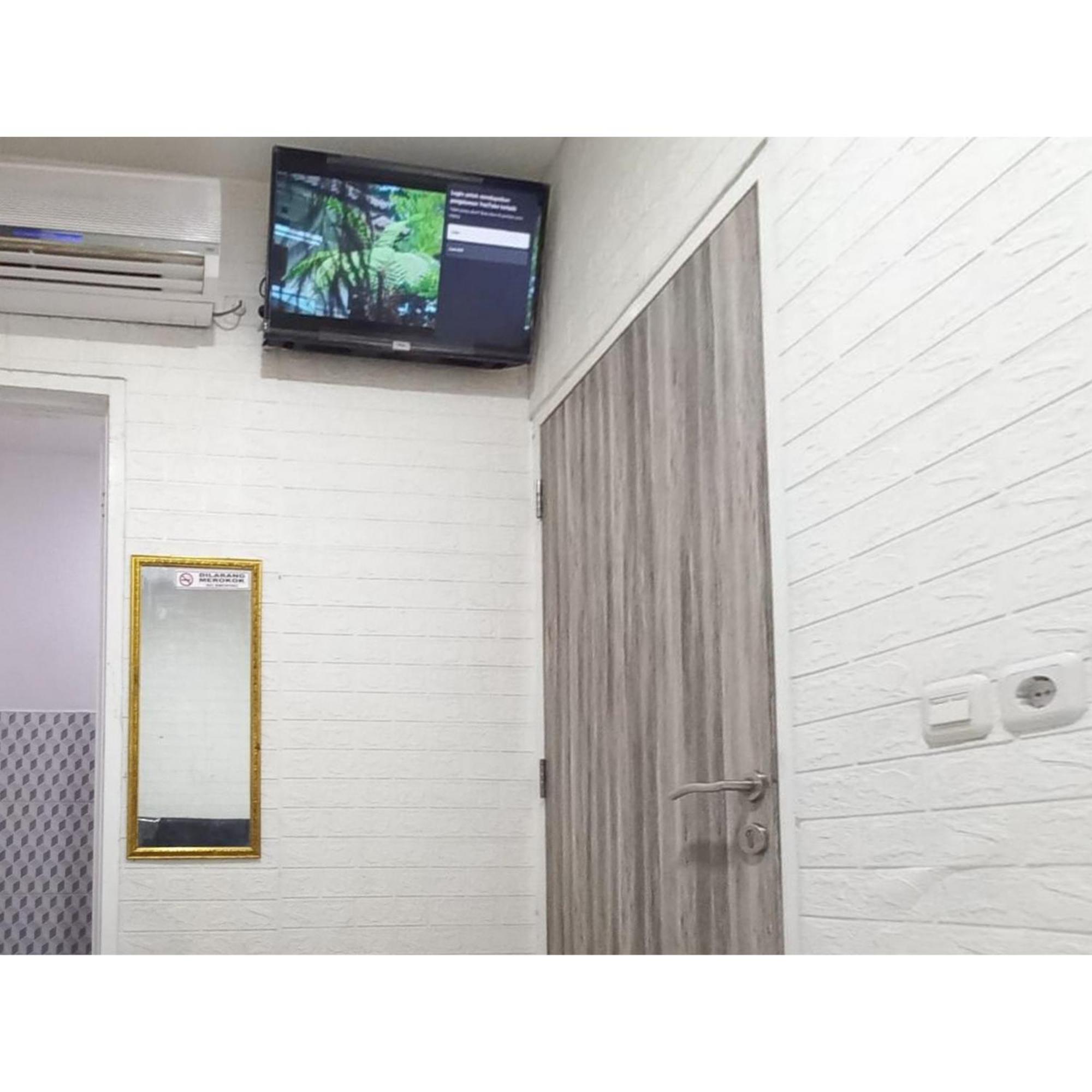 Reddoorz At Luxury Homestay Near Kantor Regional II Bkn Surabaya 诗都阿佐 外观 照片